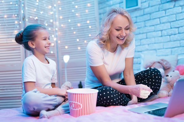 choose movie for family movie night 